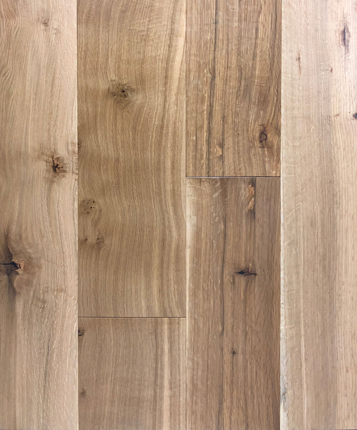 Peachey RQ-White-Oak-Natural-Character-Natural-Finish